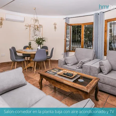 Talia By Hmr Holidays Villa Moraira